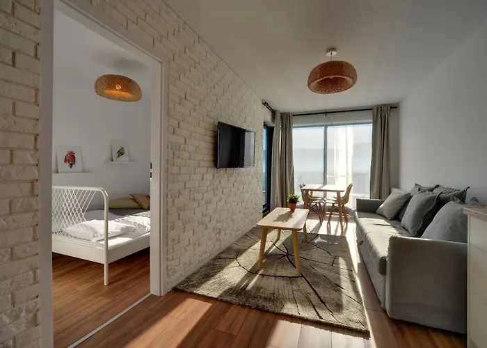 Invest Szklarska 800 A2